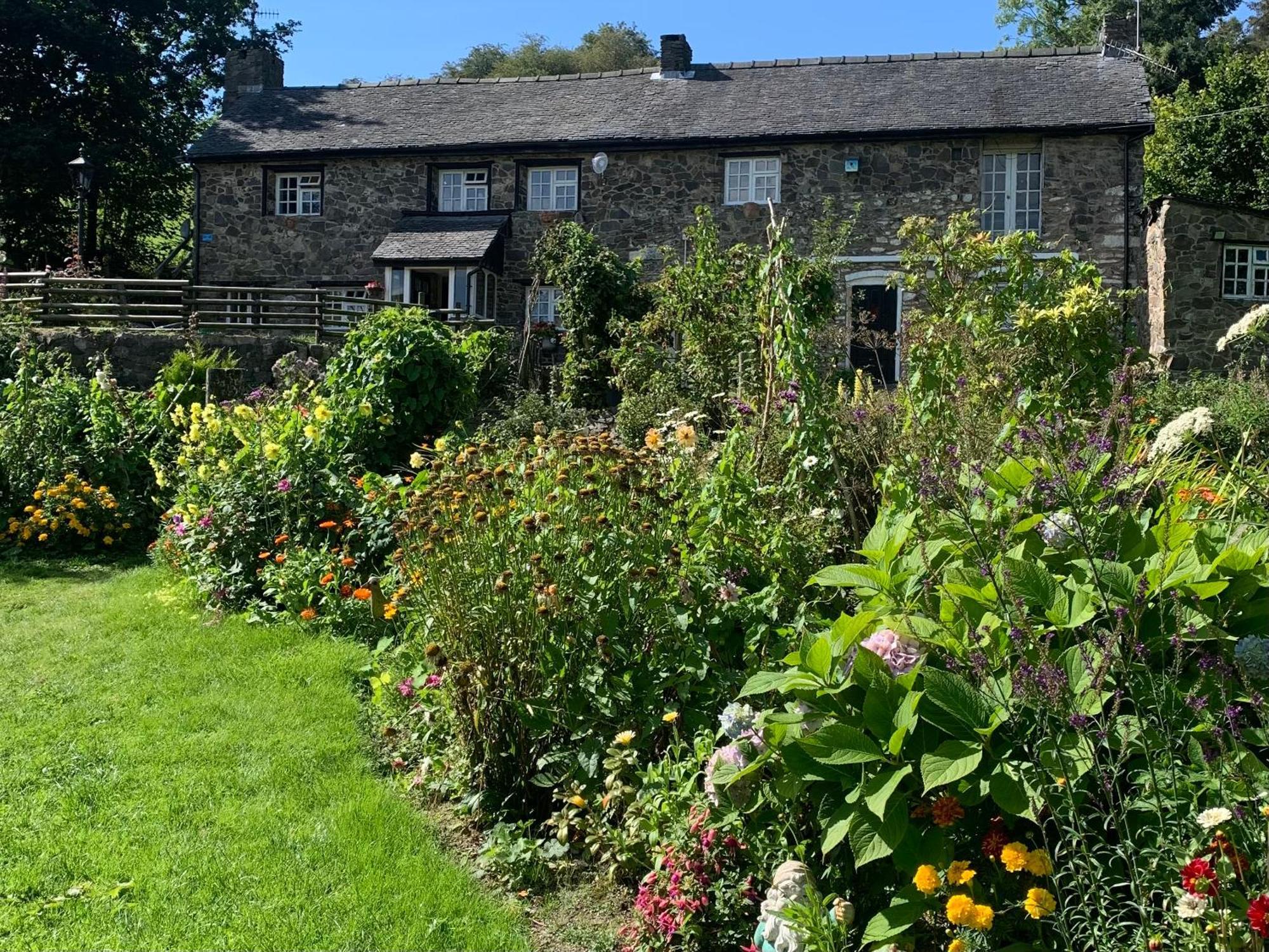 Pant-Y-Creolen Apartman Llanfyllin Kültér fotó